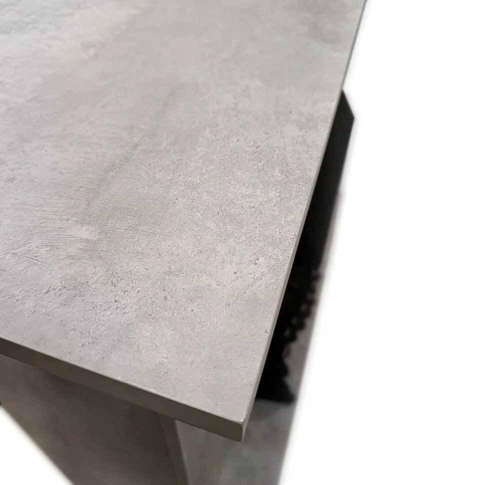 Каминокомплект Хорошие Камины Марс с очагом RealFlame Majestic Lux BR S цемент