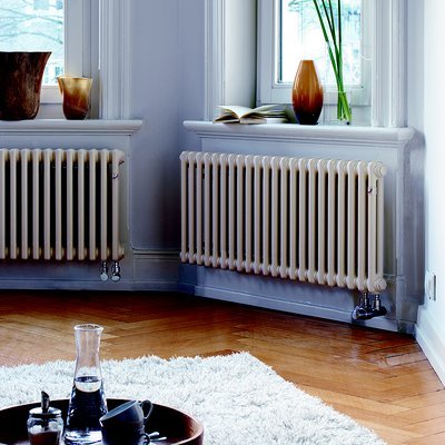 Стальной трубчатый радиатор Zehnder 2056 V001 Charleston 26 секций