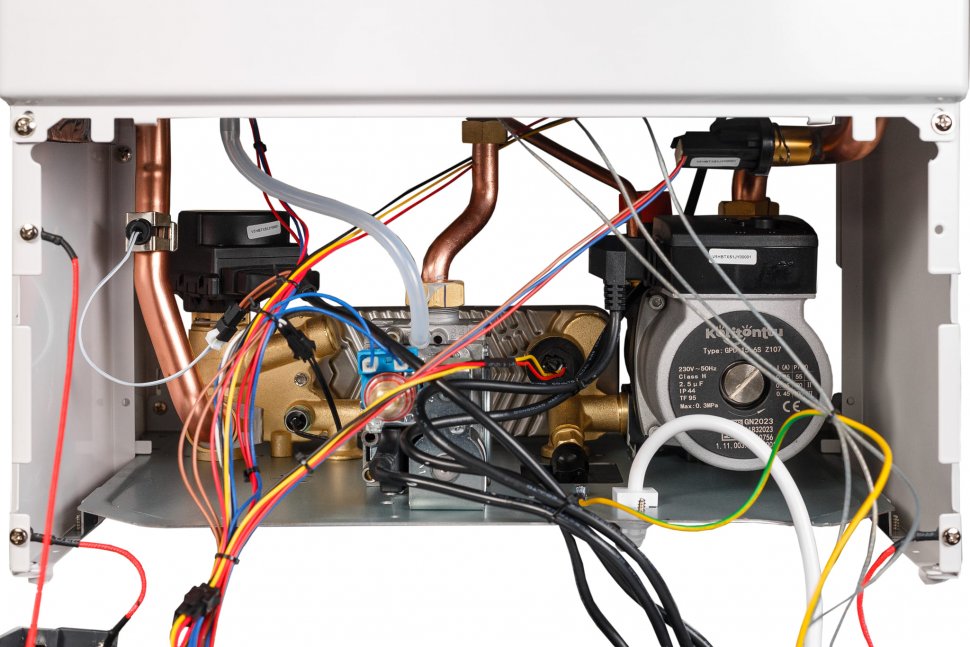 Настенный газовый котел Kotitonttu Toivo T-24 DК